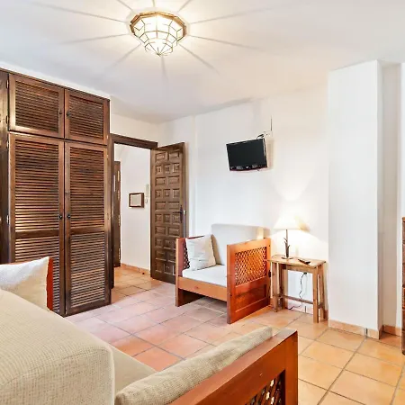 דירה Budget In With Balcony Close To Ski Area גרנדה