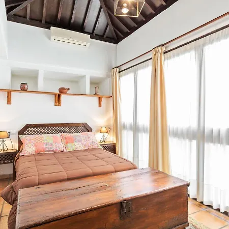 Budget In With Balcony Close To Ski Area דירה